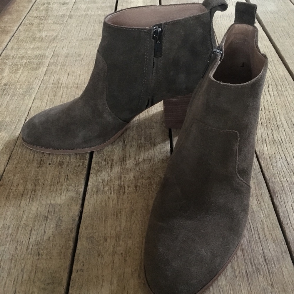 Madewell Asher Bootie mink size 9